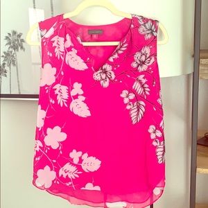 Vince Camuto Pink floral silk blouse XS